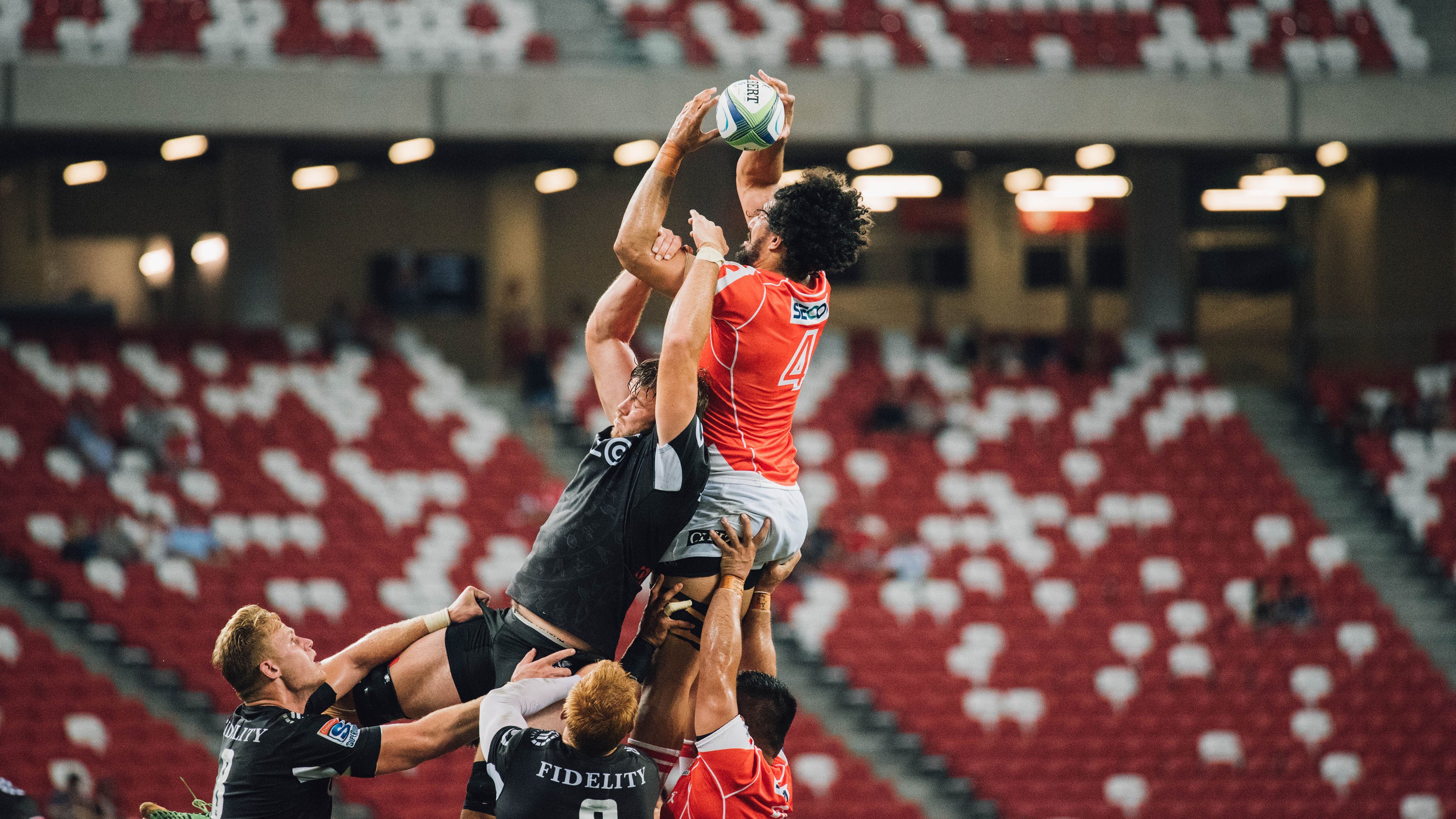 欧冠半决赛首回合：皇家社会1比0小胜本菲卡 巴斯克“收缩+反击”惊艳